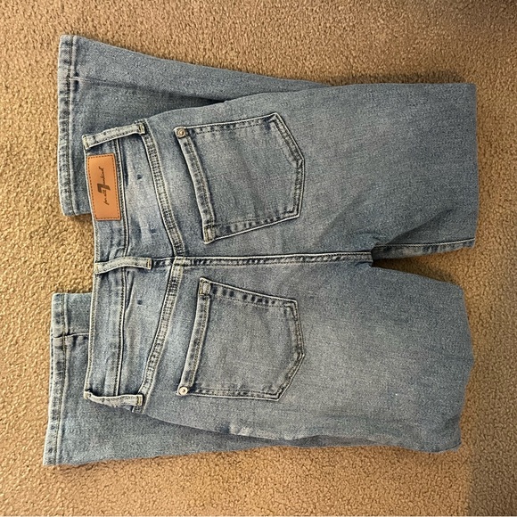Women’s 7 for all mankind jeans💙 - Picture 1 of 5